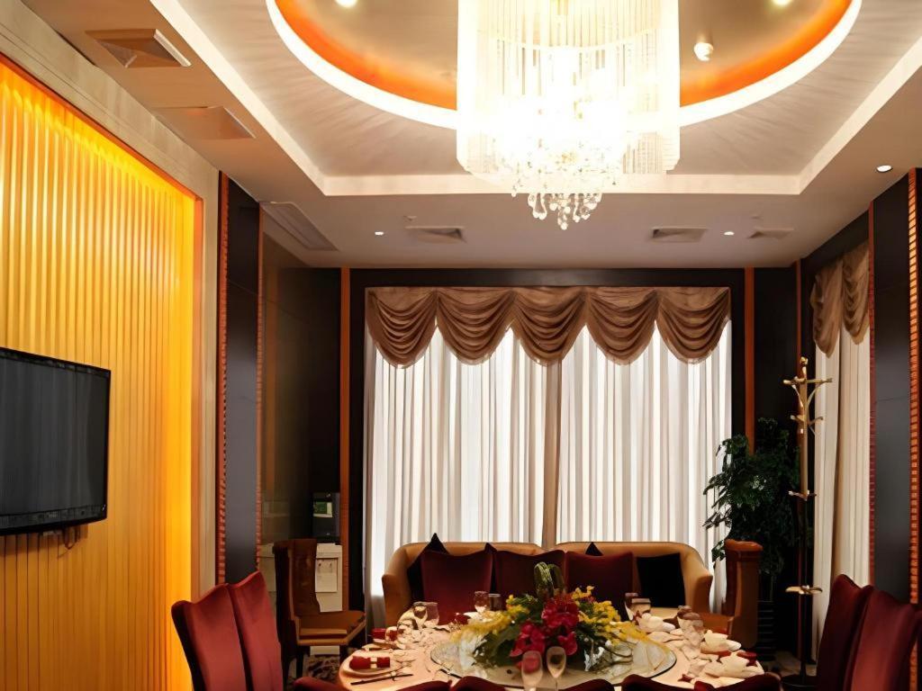 Fortune Hotel Longyan Extérieur photo