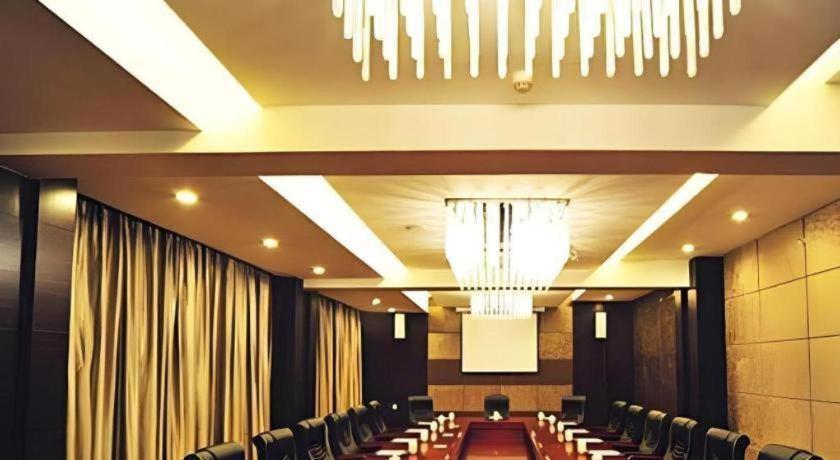 Fortune Hotel Longyan Extérieur photo