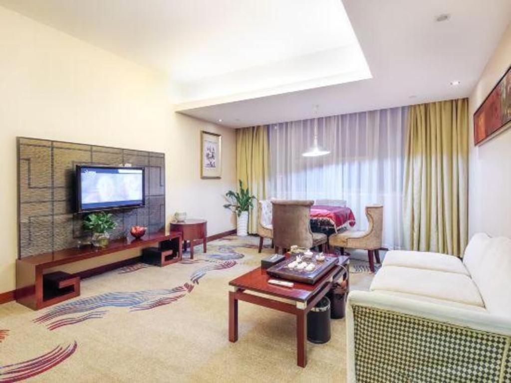 Fortune Hotel Longyan Extérieur photo