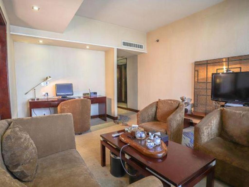 Fortune Hotel Longyan Extérieur photo